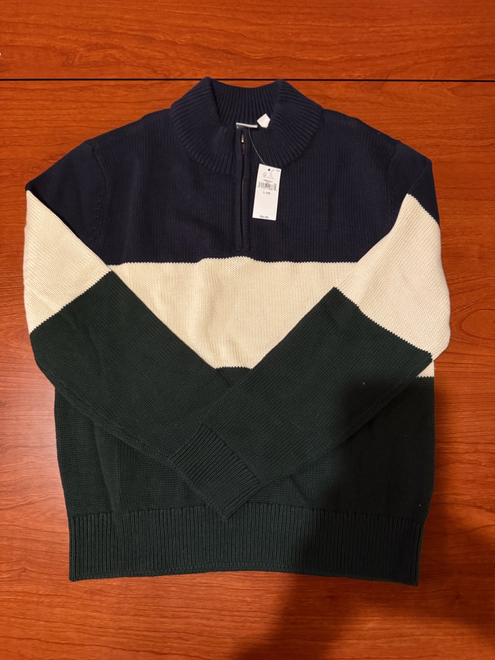 ✨✨NWT Boy’s Colorblock Knit Sweater - Navy, Cream & Dark Green